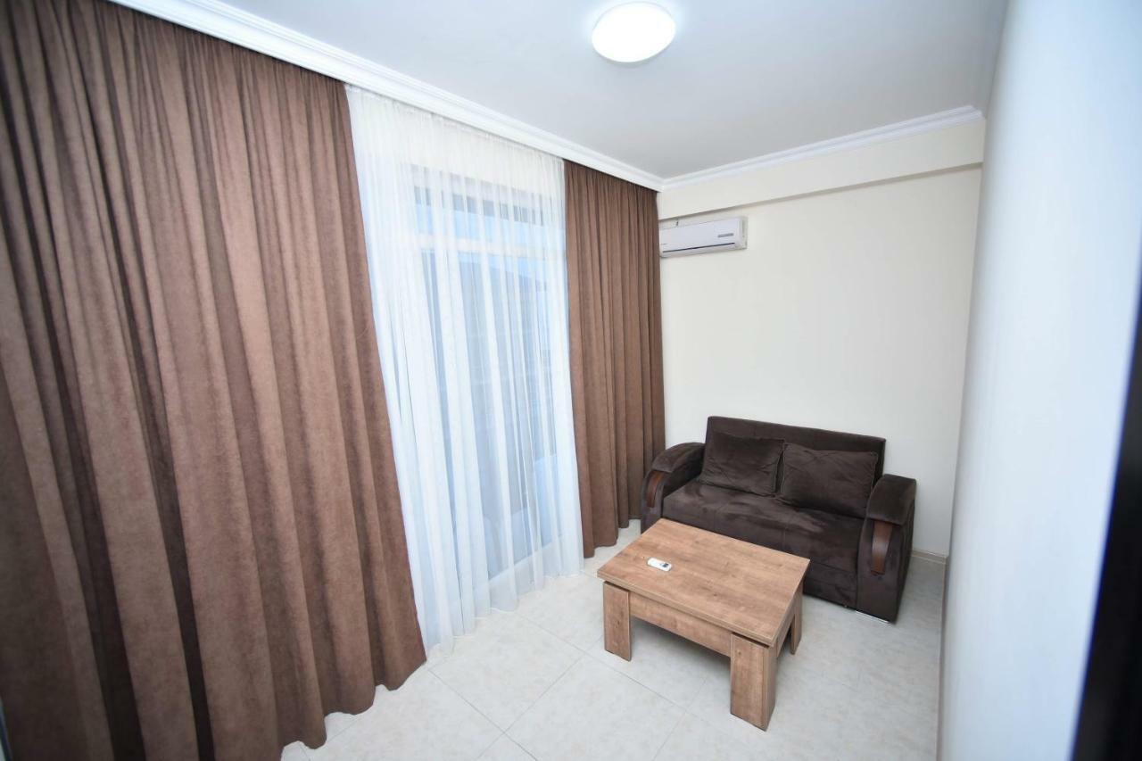 Sunshine Hotel كفارياتي المظهر الخارجي الصورة